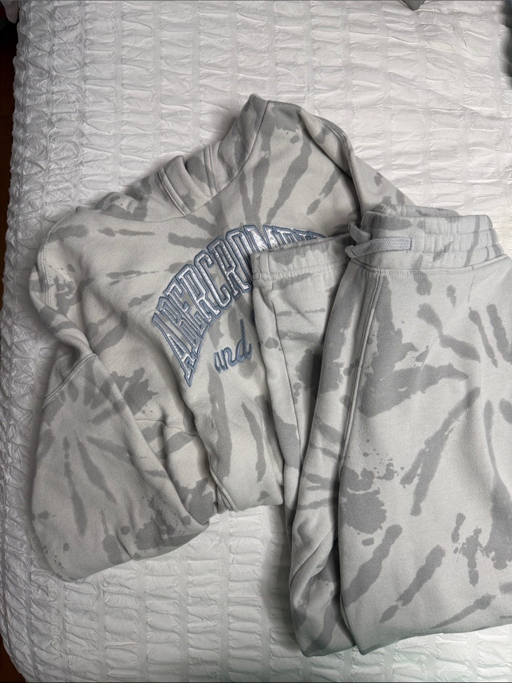 abercrombie kids Gray Tie-Dye Sweatshirt and Jogger Set